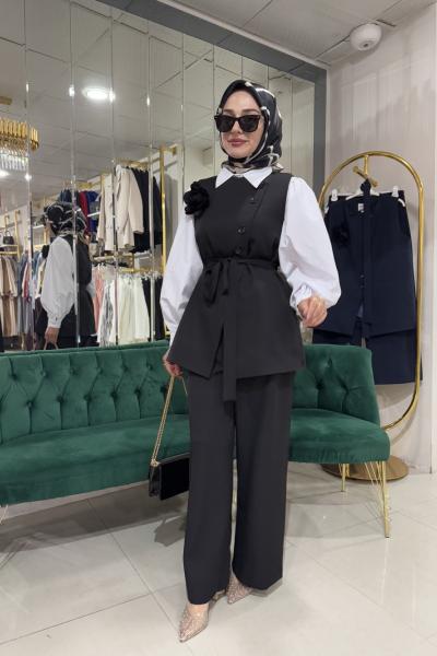 ESSE ÖNÜ DÜĞMELİ YELEKLİ TAKIM Siyah