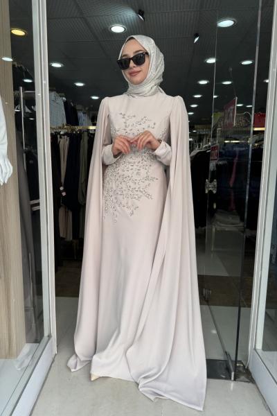 KOL PELERİNLİ ABİYE Bej