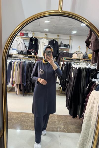 TAŞ İŞLEMELİ BÜYÜK BEDEN PANTOLONLU TAKIM Andrasit