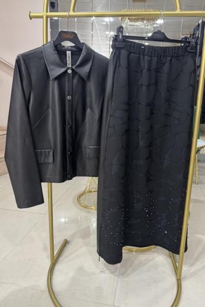 JAKAR ETEKLİ TAŞ İŞLEMELİ DERİ CEKETLİ TAKIM Siyah